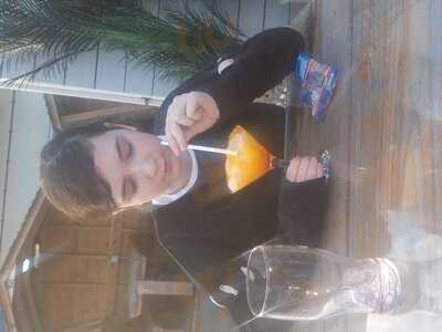 Jake's Family Restaurant & Pub