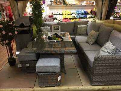 Hilltop Garden Centre Cafe