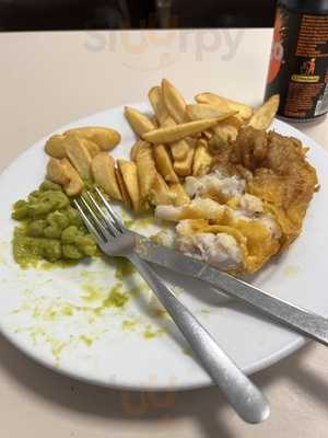 Trisians Family Restaurant