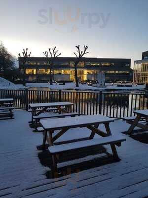 D-licious Coffee & Sandwich Bar