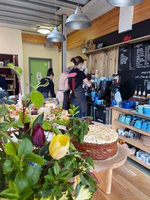 Flo's The Place In The Park