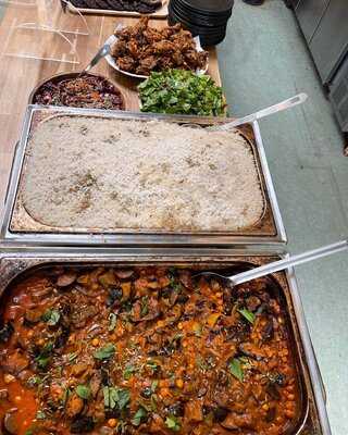 Flo's The Place In The Park