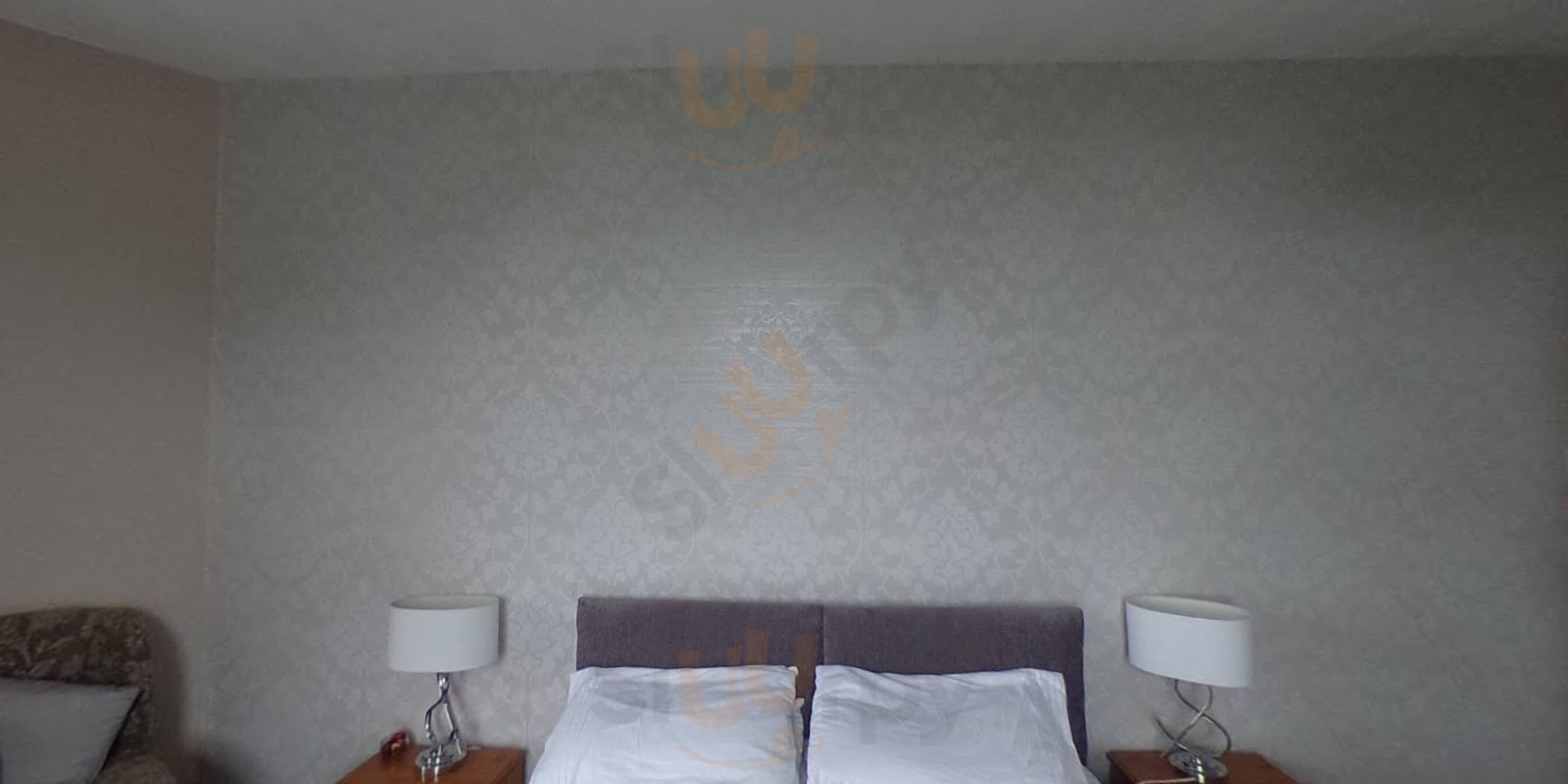 Queens Hotel