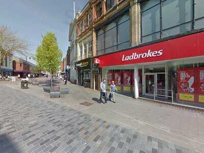 Poundbakery - St Helens (church St)