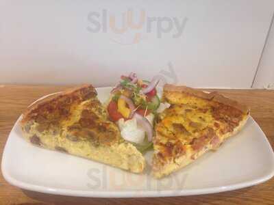 Bamboo Sandwich And Coffee Bar