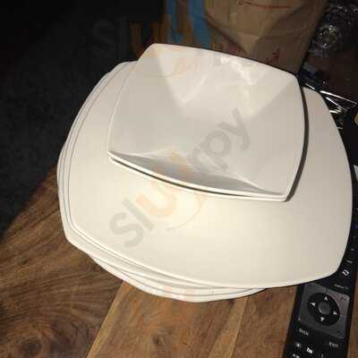 Balti Hut Indian Takeaway