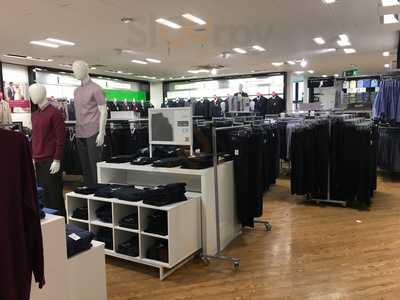 Debenhams Browns Of Chester Cafe