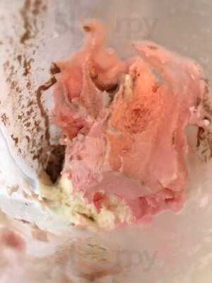 Luscious Dessert Lounge