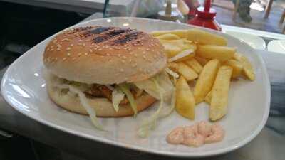 Alpha Greek Cafe & Grill