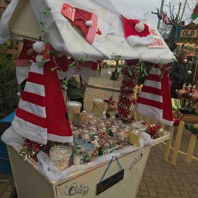 Notcutts Woodford Park