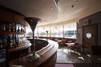 Ellingtons Restaurant