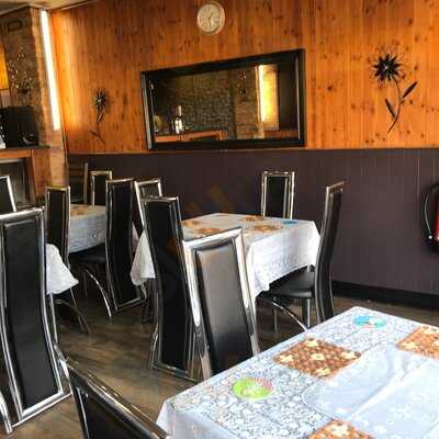 Maame Sika Finger Licking Kitchen