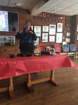 Rowing Club Bar & Cafe