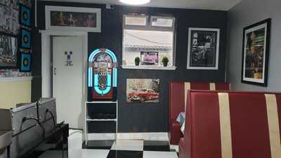 Cetus Ice Cream & Coffee Bar