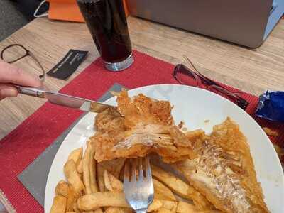 Ash's Fish And Chicken