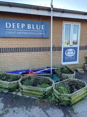 Deep Blue (clarence Esplanade)