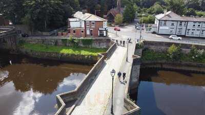 Riverside Breakfast Bar & Coffee Shop