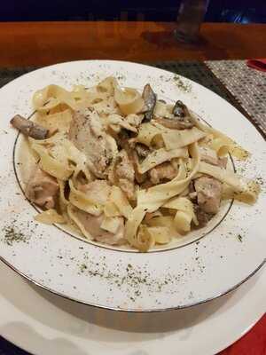 Someretto Mediterranean Restaurant