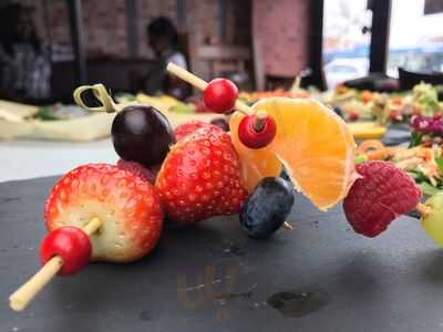 Grill Shack & Tiki Bar