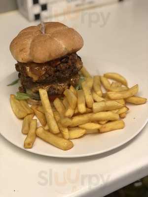 Jj's Diner And Takeaway