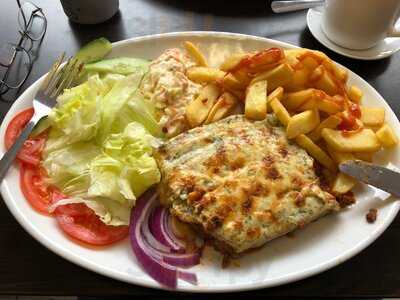 Clarence Restaurant & Cafe