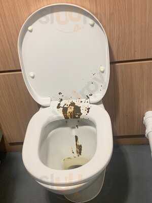 Marks & Spencer Cafe