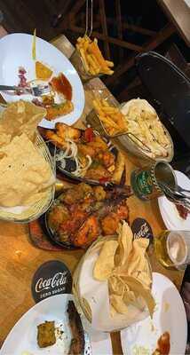 Canalside Grill And Bar