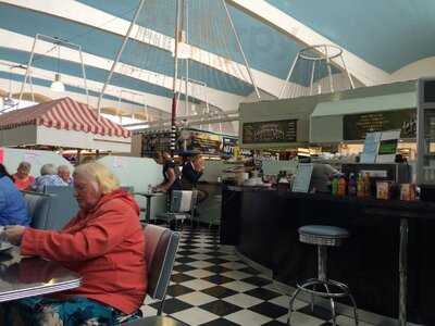 Downtown Diner Coffee Shop