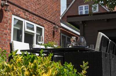 Number Four Boutique Restaurant