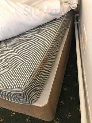 Colonial Hotel Restaurant