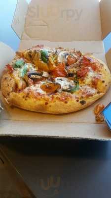 Domino's Pizza - Blackpool - Squires Gate