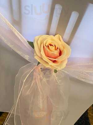 Wolverton House Stonehouse Pizza & Carvery