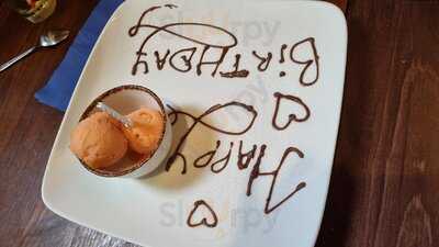 Legoland Windsor Tournament Tavern