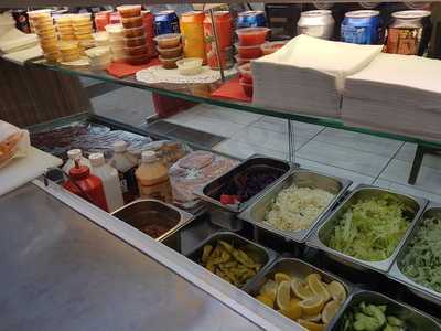 Ali's Bbq House - The Parade Queen Elizabeth Way