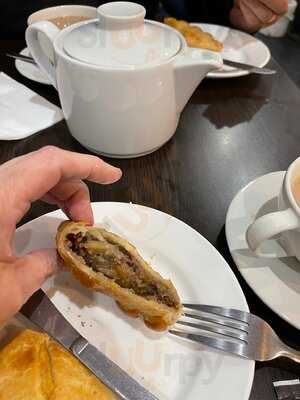 Crown Cafe, The British Flavour