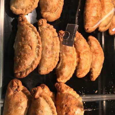 Rowe's Cornish Bakers Plymstock