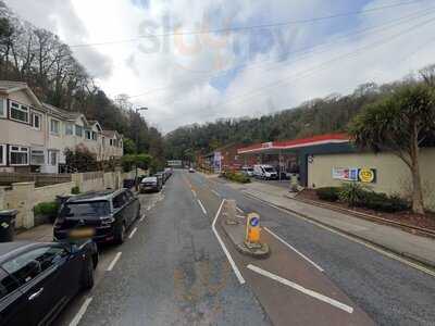 The Real Food Cafe At Winners2000