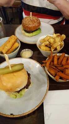 Handmade Burger Co Bath