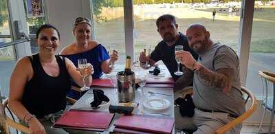 Mai Thai Restaurant At Hobbs Pavillion