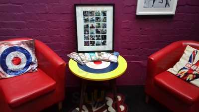 Britpop Cafe