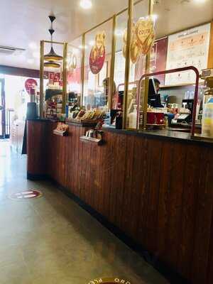 Costa Coffee