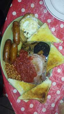 Newport City Truckstop - Santini's