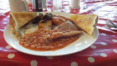 Newport City Truckstop - Santini's