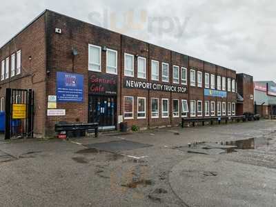 Newport City Truckstop - Santini's