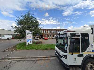 Newport City Truckstop - Santini's