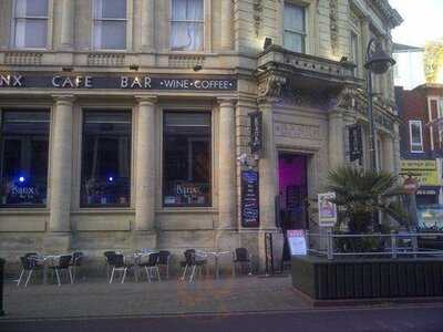 Banx Cafe Bar