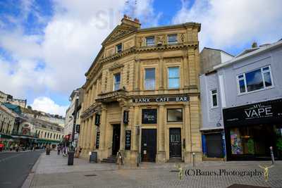 Banx Cafe Bar
