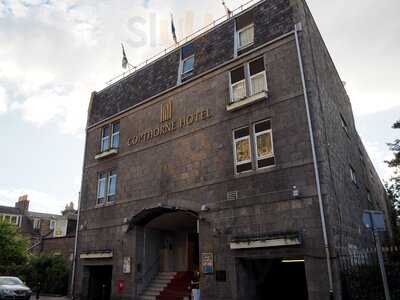 West End Bistro & Bar