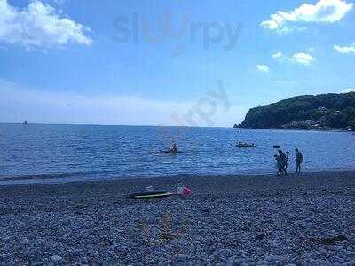 Bomboras Cafe Bar Pizzeria