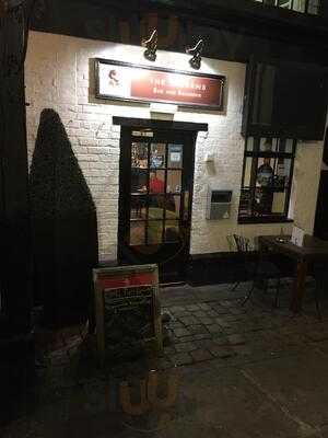 Dickens Bar And Brasserie